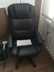 Компьютерное кресло для кабинета